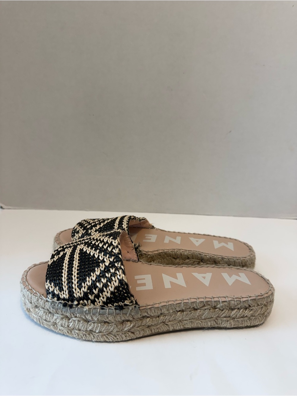 Manebi black/beige braided woven espadrille slide sandals geometric EU 38 US 7.5